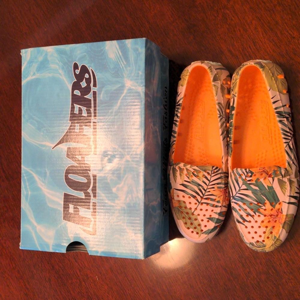 Women's Floafers